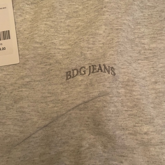 𝅺BDG Urban Outfitters Bubble Hem cropped Sweatshirt - light gray - Picture 9 of 13